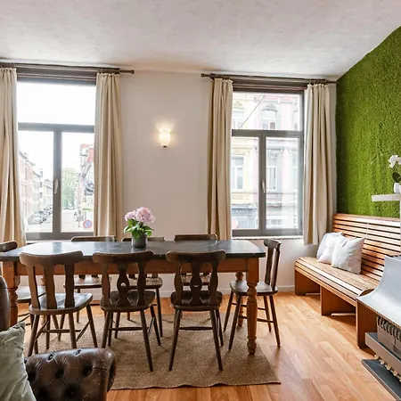 Apartment Huswell - Spacious Center House In *