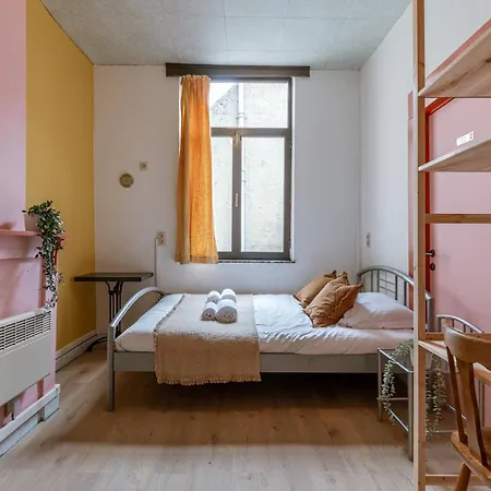 Huswell - Spacious Center House In Lägenhet Gent