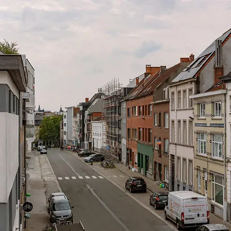 Huswell - Spacious Center House In Appartement