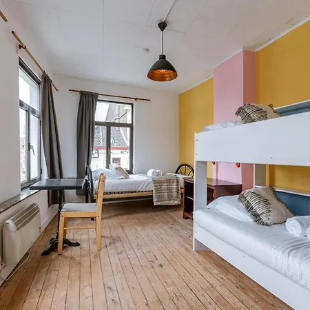 Huswell - Spacious Center House In Lägenhet Gent